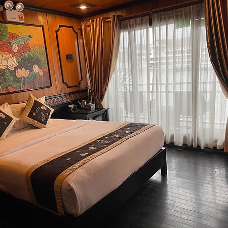 Halong Arcadia Cruise Hotell Ha Long Exteriör bild