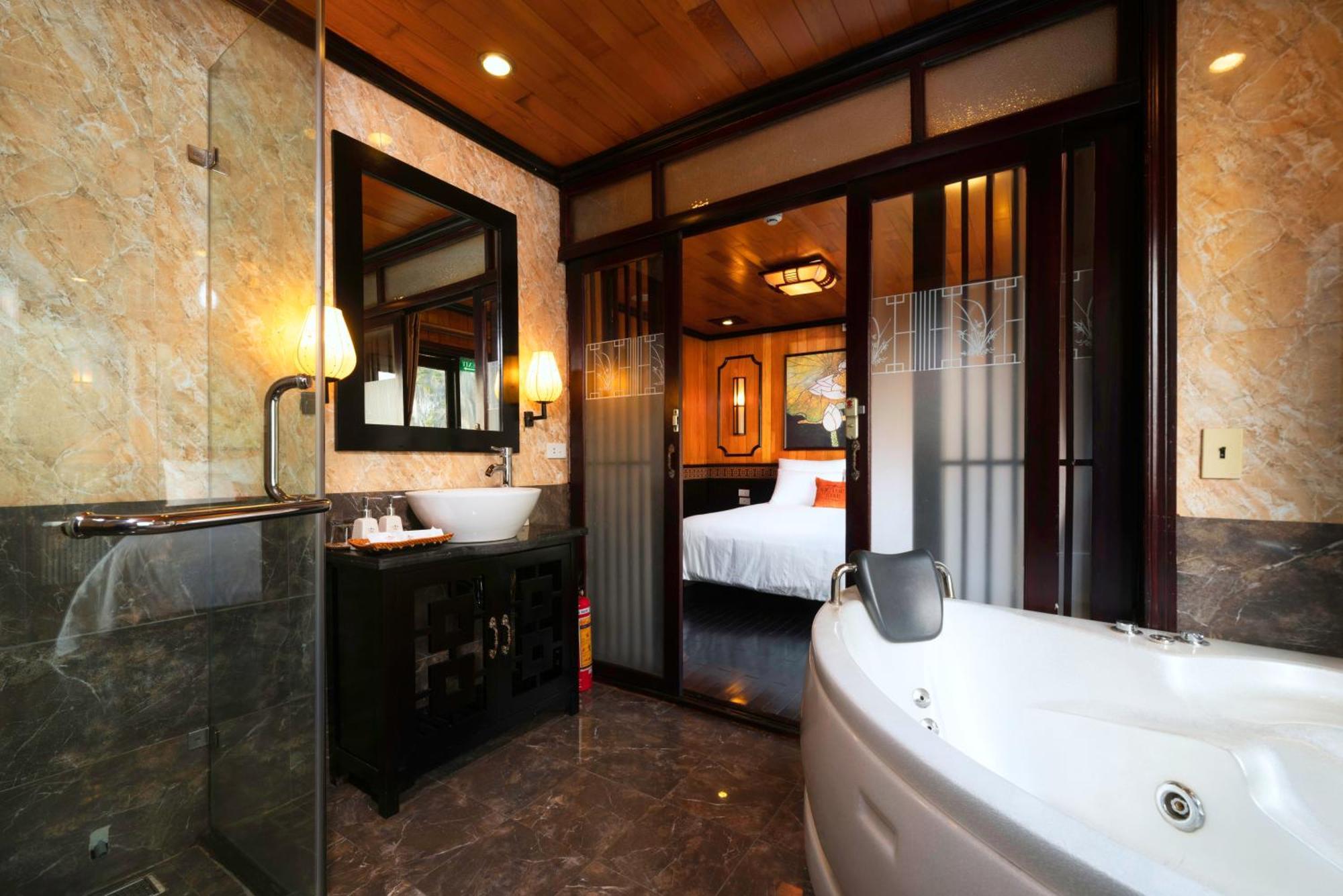 Halong Arcadia Cruise Hotell Ha Long Exteriör bild
