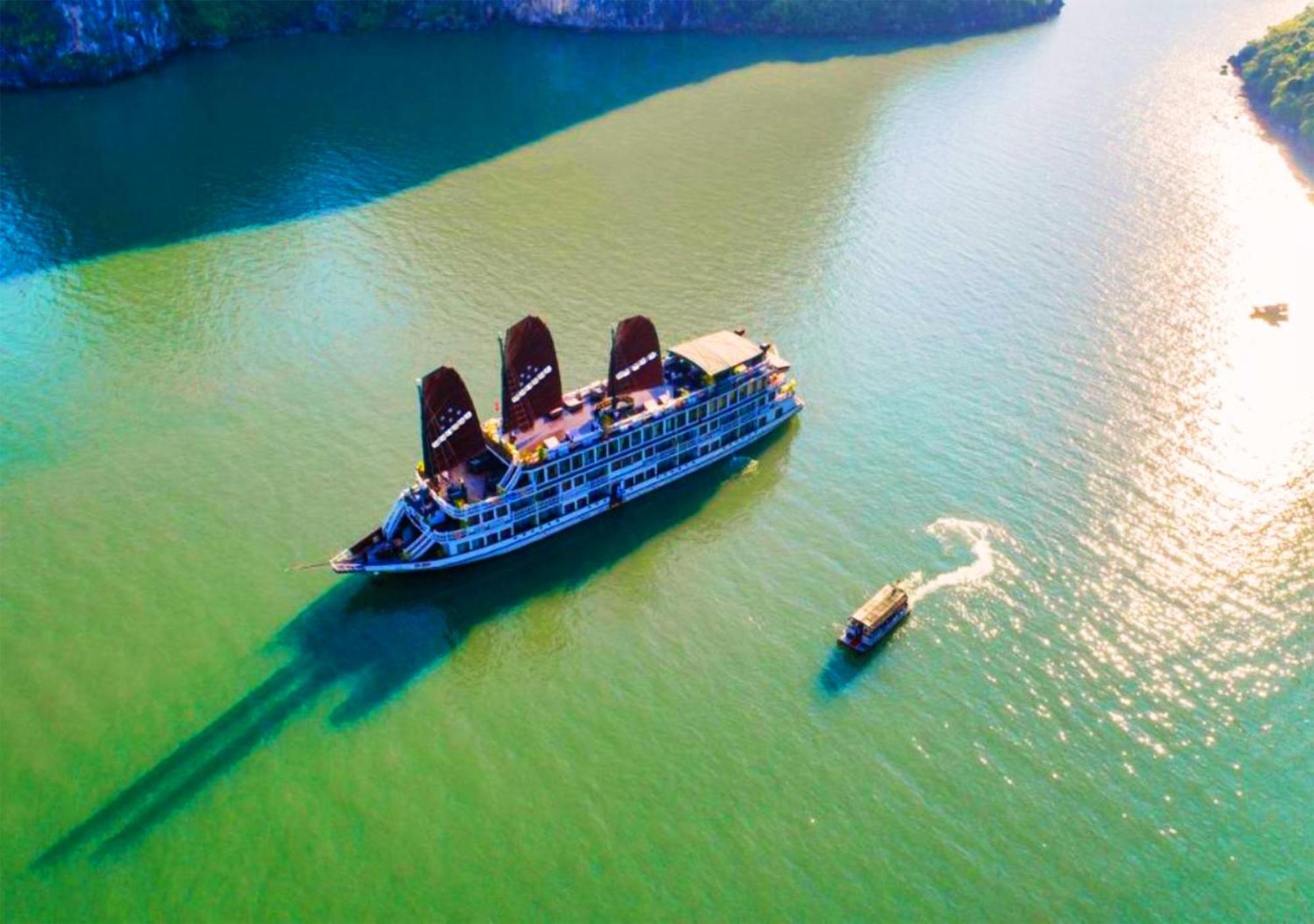 Halong Arcadia Cruise Hotell Ha Long Exteriör bild