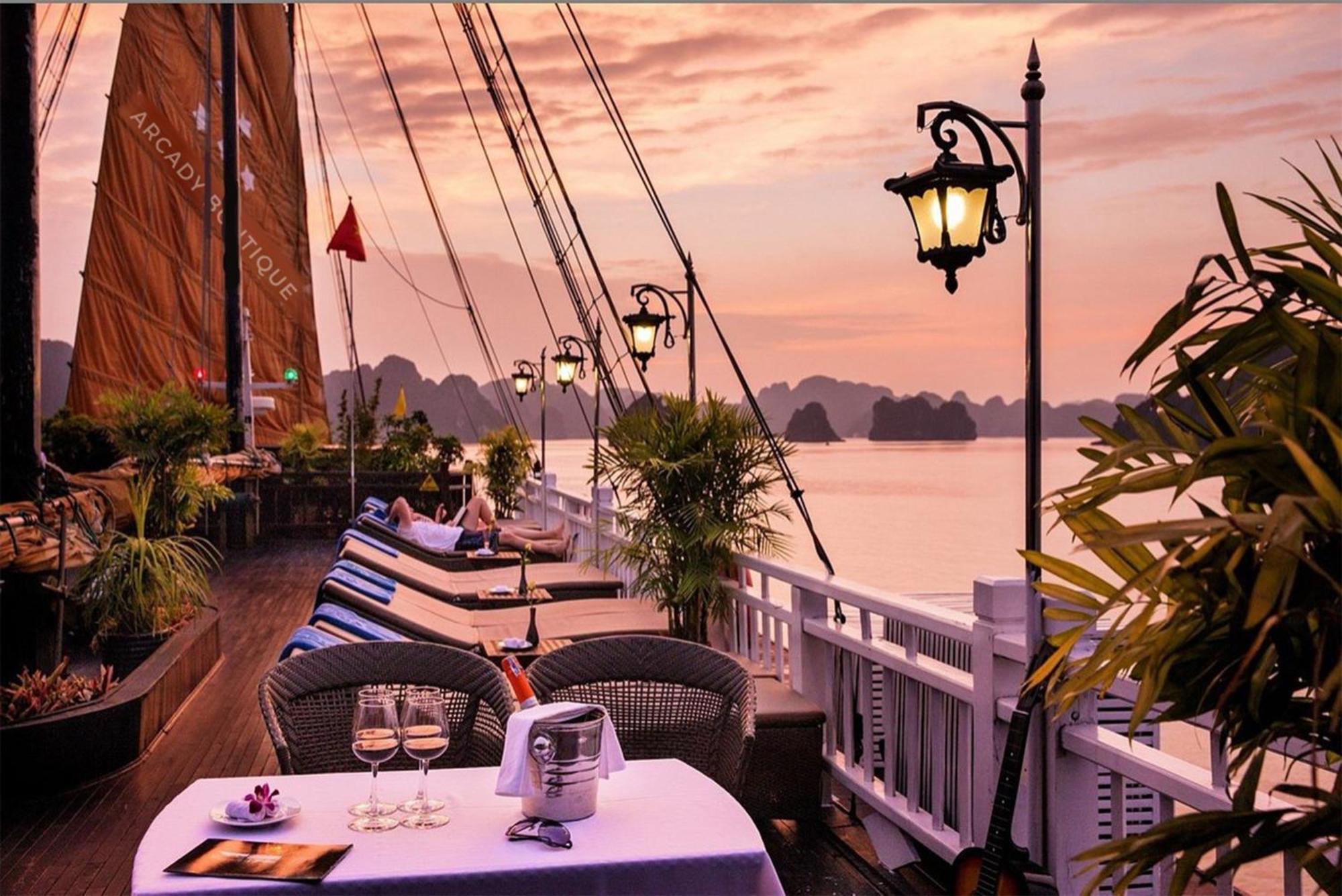 Halong Arcadia Cruise Hotell Ha Long Exteriör bild