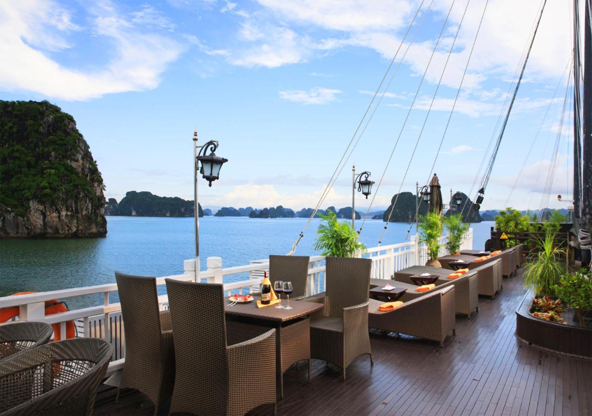 Halong Arcadia Cruise Hotell Ha Long Exteriör bild