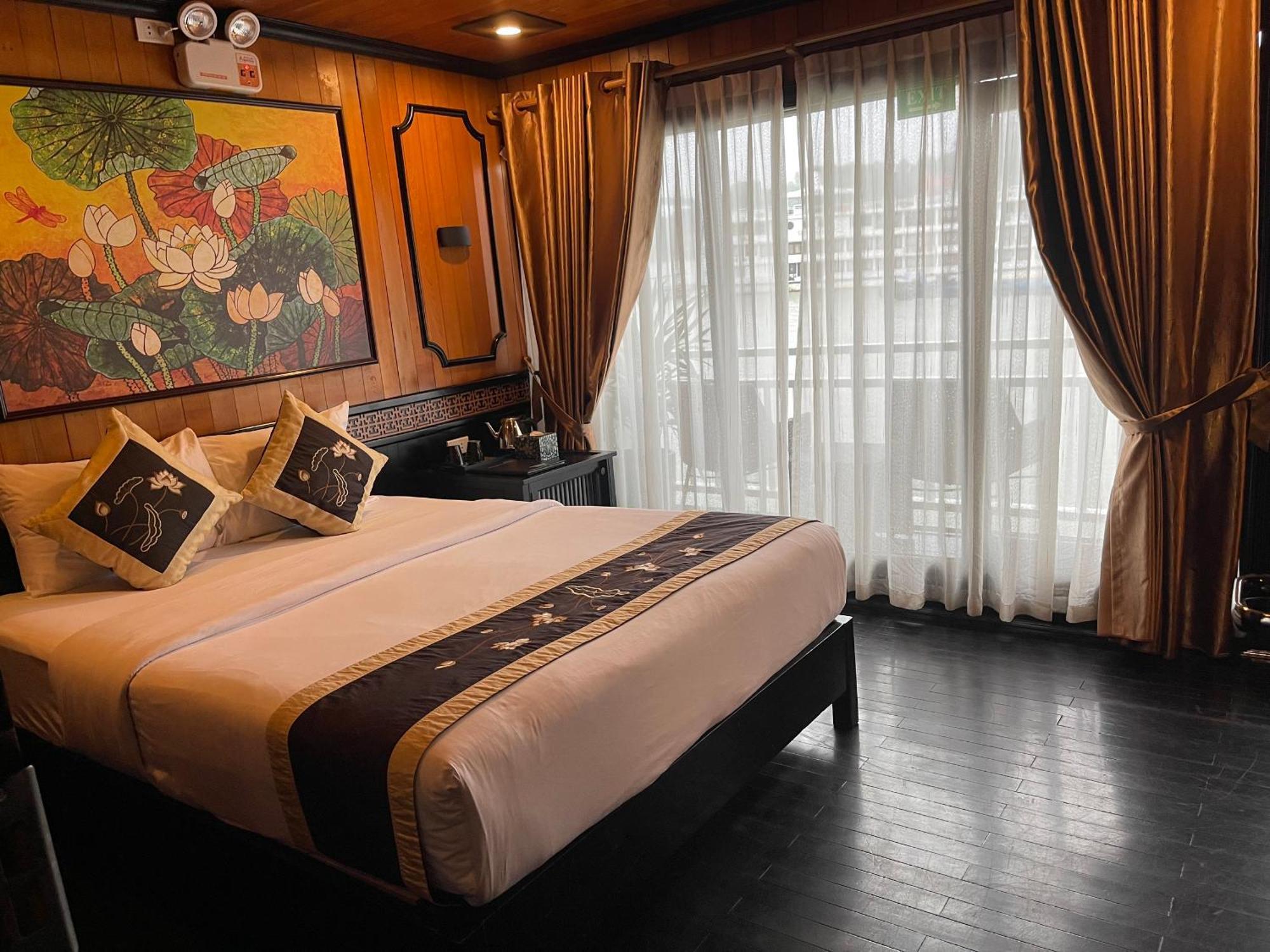Halong Arcadia Cruise Hotell Ha Long Exteriör bild